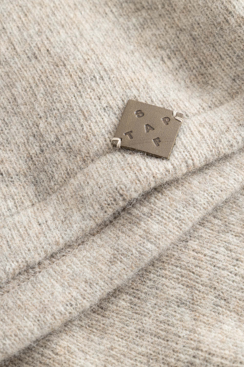 Damen Pullover Nicoletta  – Boxy Fit, Doubleface-Walk aus 50% Lammwolle & 50% GOTS-zertifizierter Baumwolle-88760300-807
