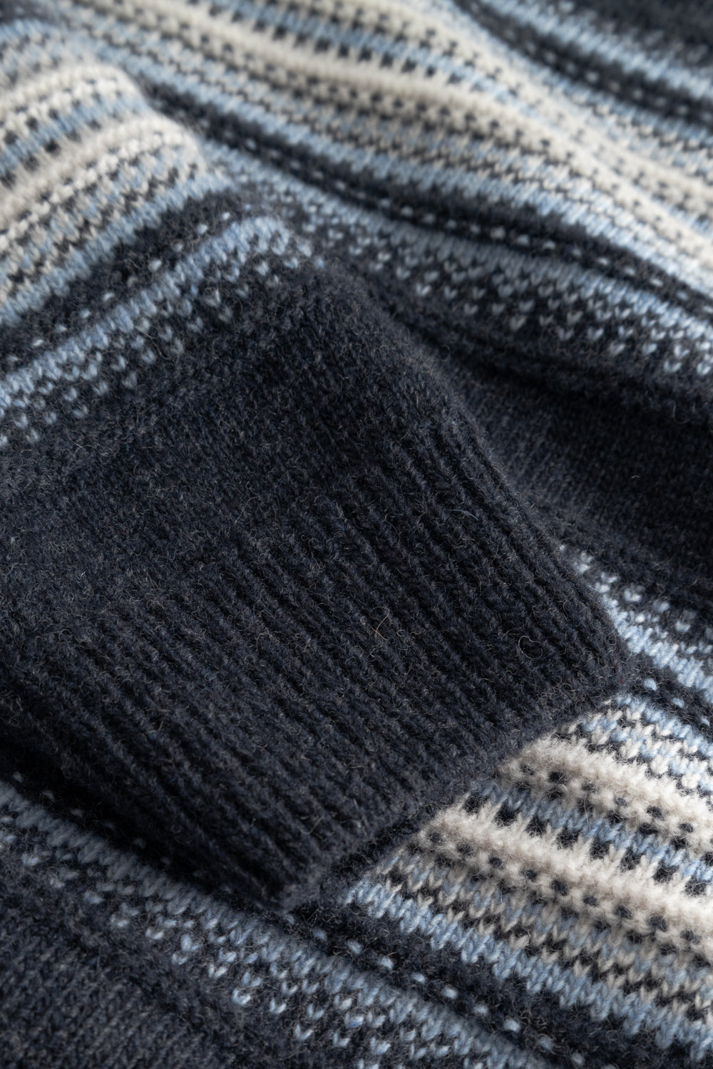 Women's Sweater Nolda